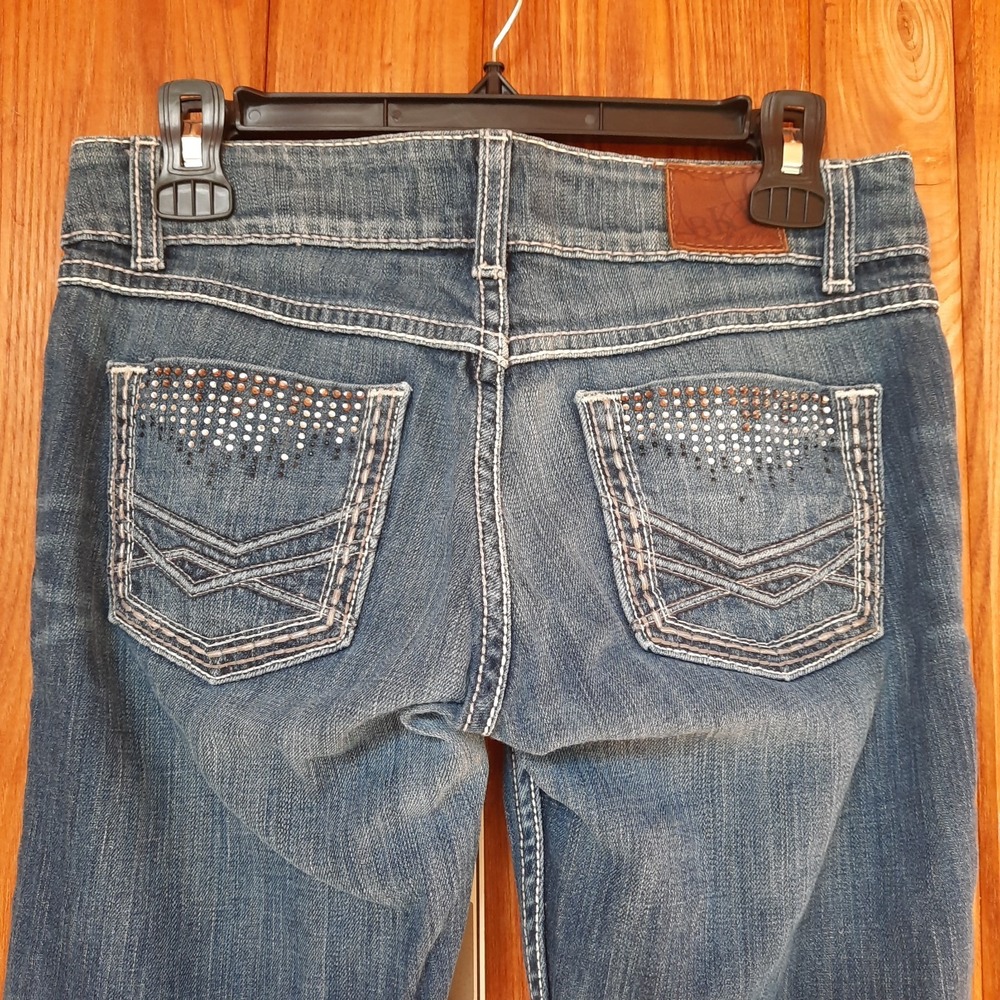 BKE Sabrina Boot Cut Jeans 27R x 31.5 Low Rise Stretch Denim Embroidered Bling